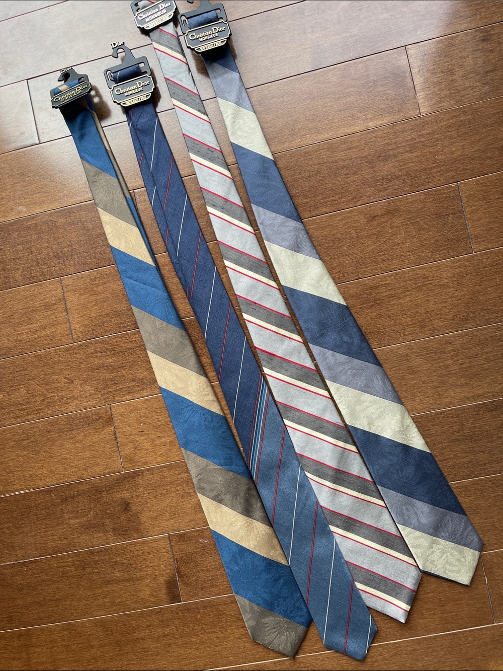 Dior Men’s Blue, Gray & Cream Striped Silk Tie